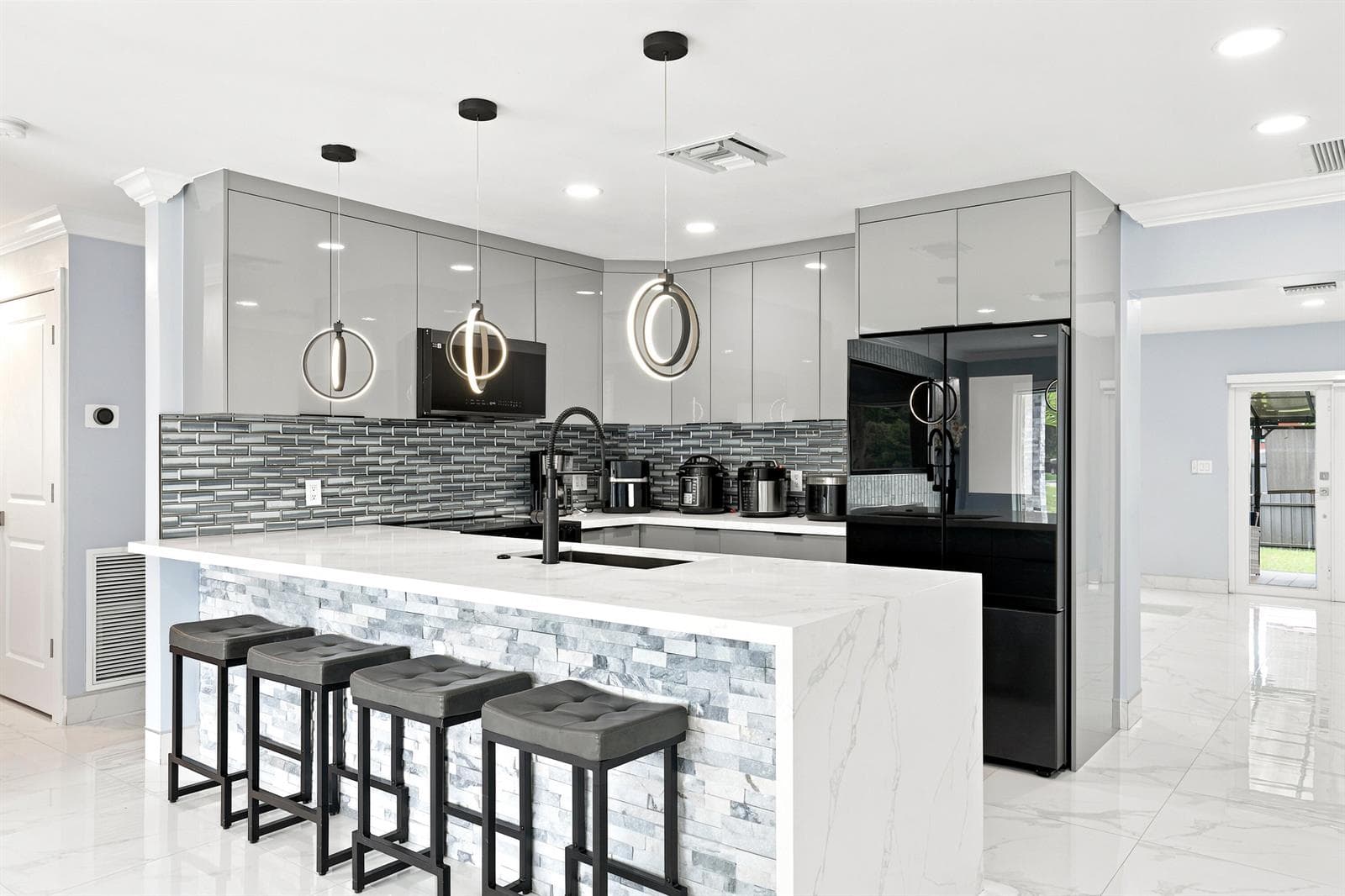 2331 SW 50TH Terrace, Fort Lauderdale, FL 33317 photo 7