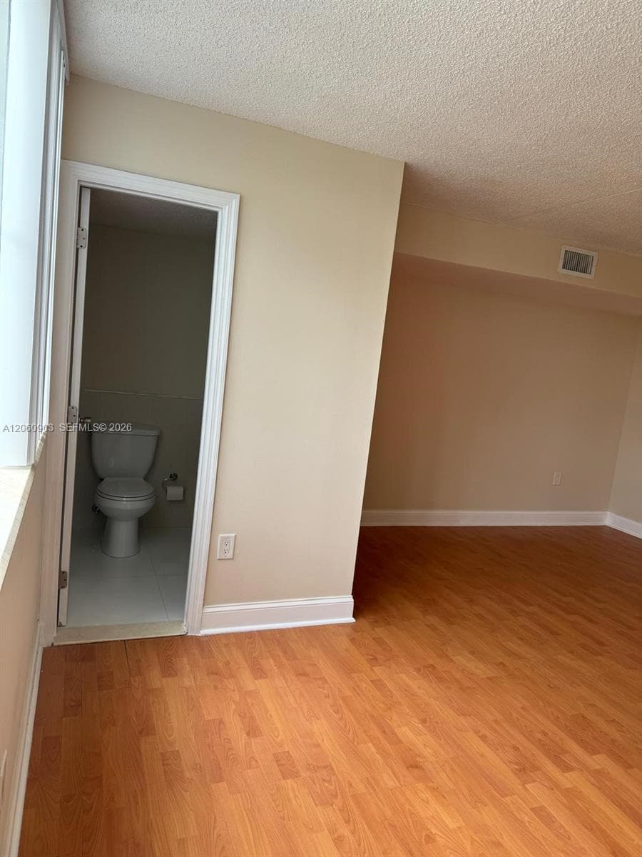 6045 NW 186th St # 309, Hialeah, FL 33015 photo 12