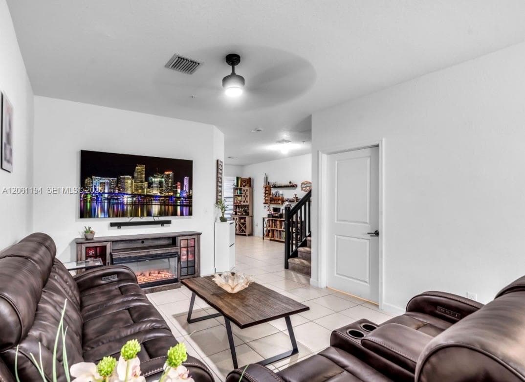 278 SW 159th Pl, Pembroke Pines, FL 33027 photo 9