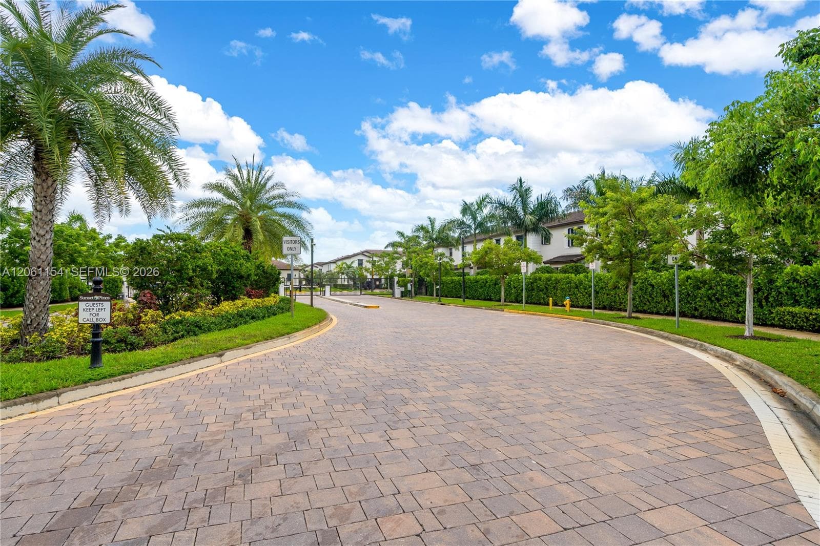 278 SW 159th Pl, Pembroke Pines, FL 33027 photo 8