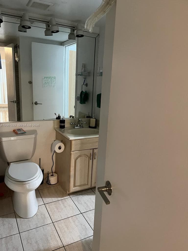 4803 NW 7th St # 306-14, Miami, FL 33126 photo 13