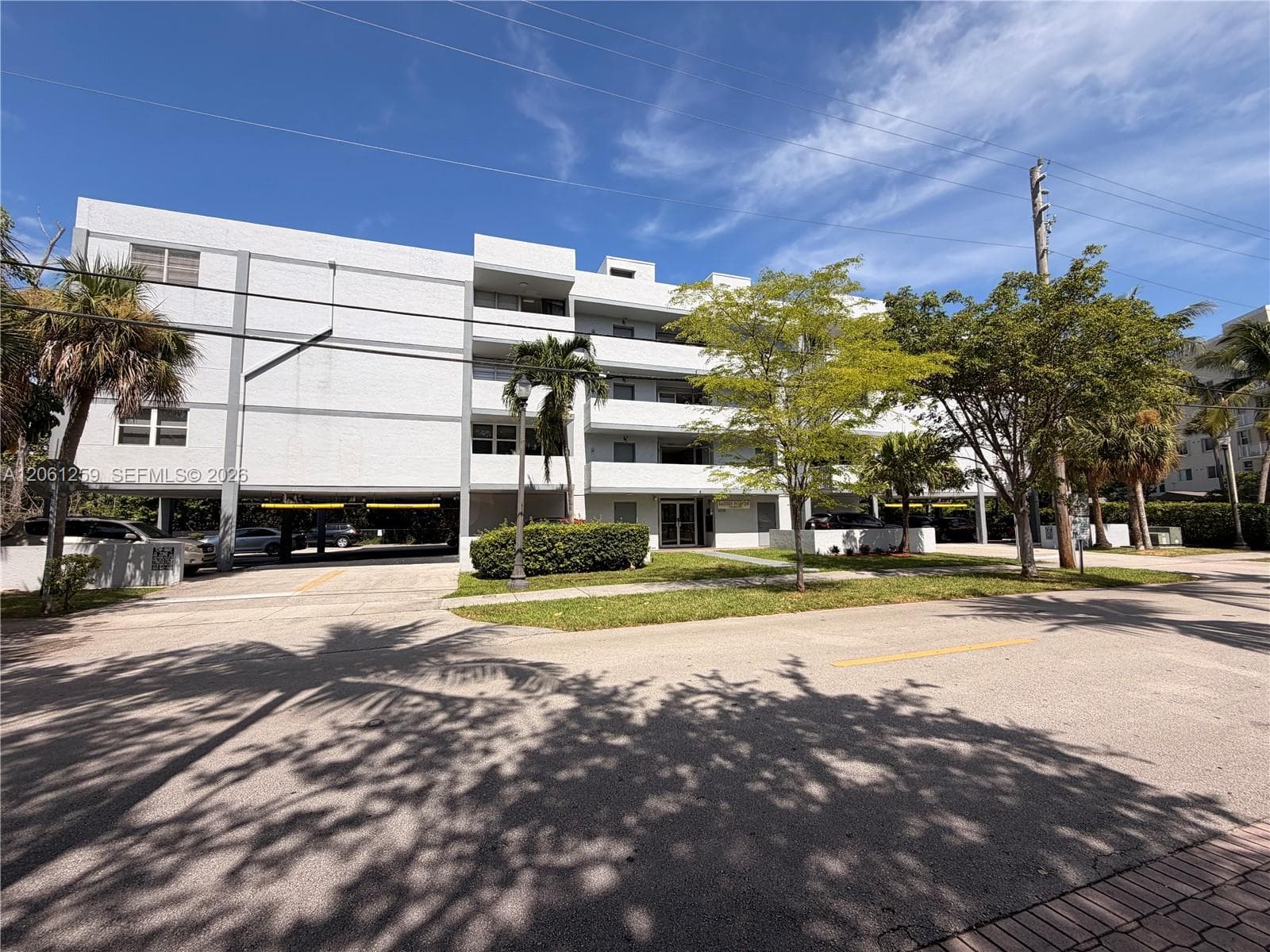 16518 NE 26th Ave # 403, North Miami Beach, FL 33160 photo 6