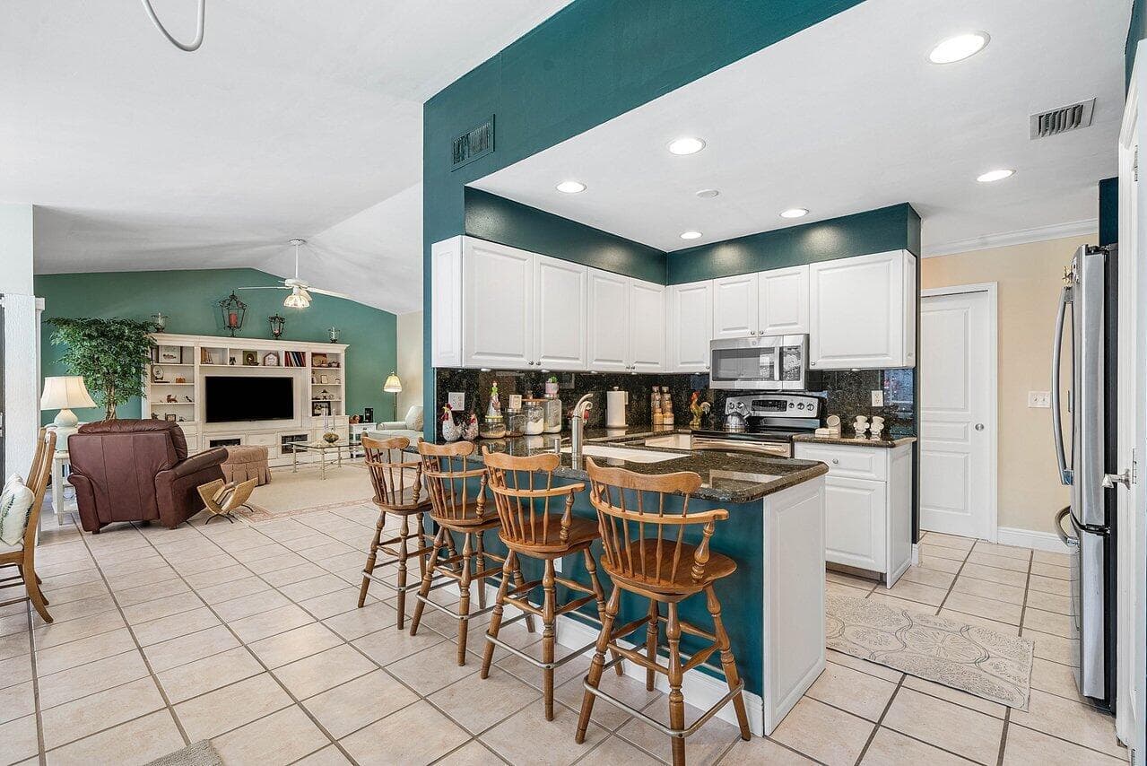 2371 NW 30th Road, Boca Raton, FL 33431 photo 10