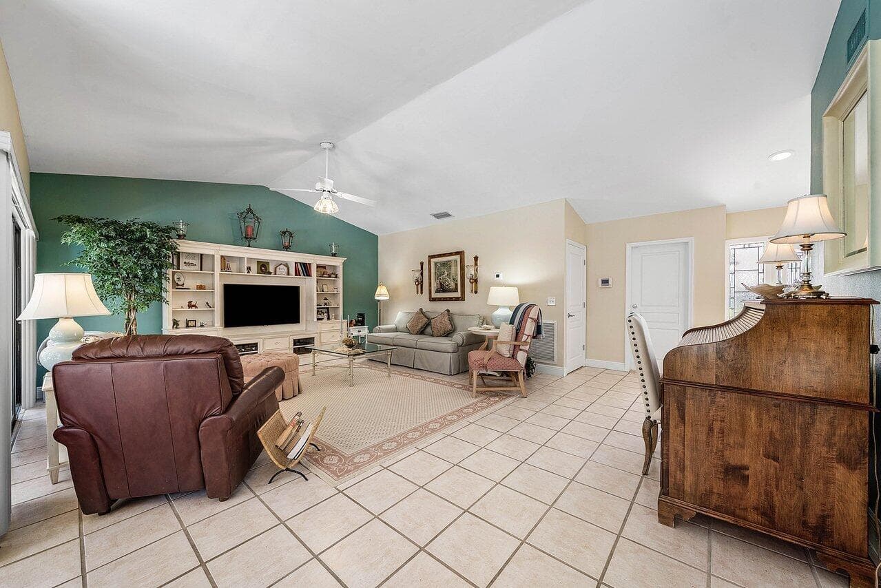 2371 NW 30th Road, Boca Raton, FL 33431 photo 8