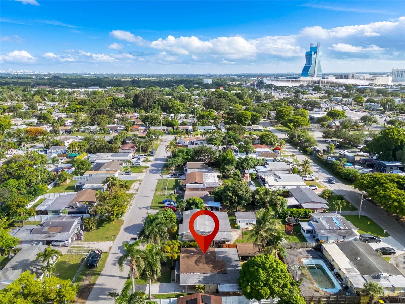 4873 SW 44th Ter, Dania Beach, FL 33314 photo 2