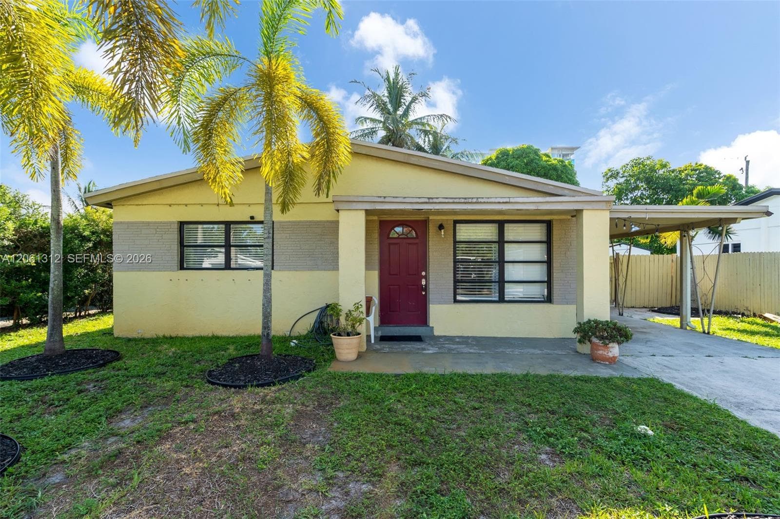 4873 SW 44th Ter, Dania Beach, FL 33314