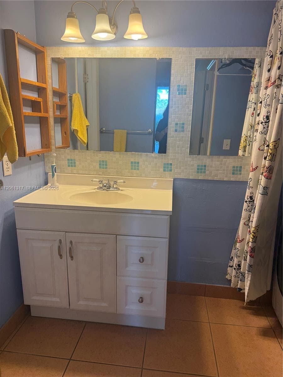 1801 S Treasure Dr # 115, North Bay Village, FL 33141 photo 6