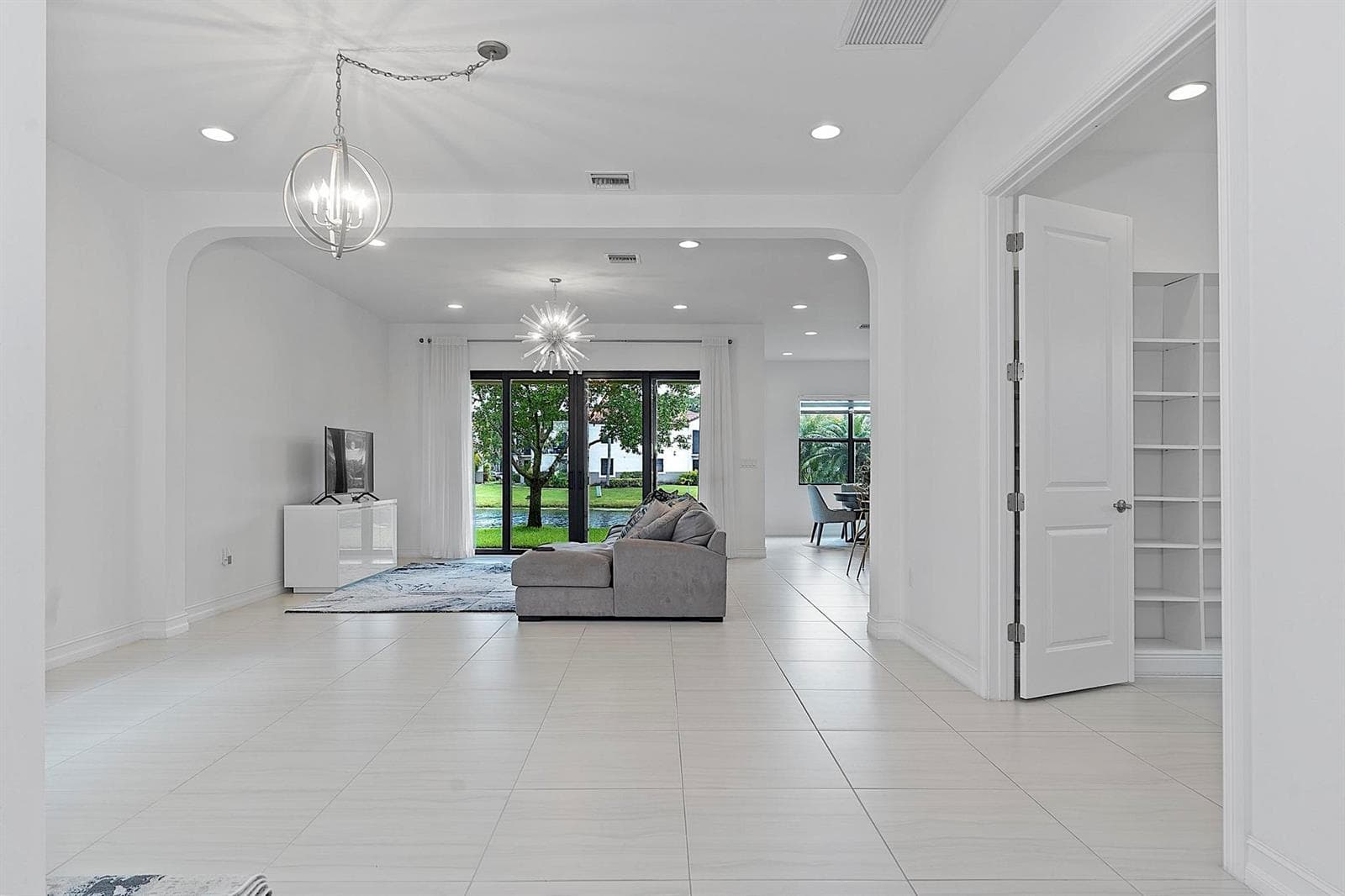 11824 SW 13th Court, Pembroke Pines, FL 33025 photo 6