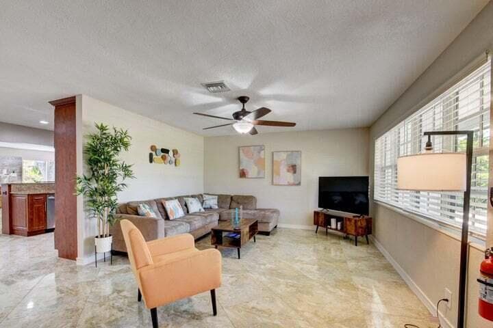 168 SE 31ST Avenue, Boynton Beach, FL 33435 photo 6