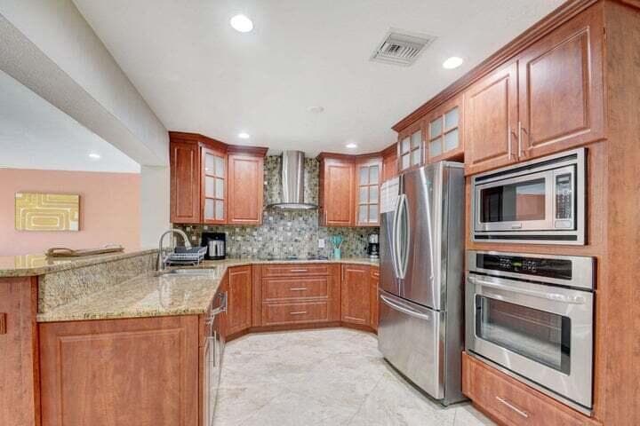 168 SE 31ST Avenue, Boynton Beach, FL 33435 photo 9
