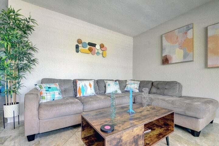 168 SE 31ST Avenue, Boynton Beach, FL 33435 photo 10
