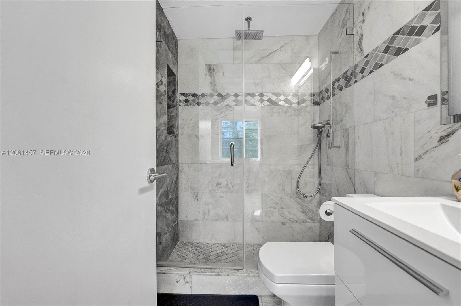 1460 Ocean Dr # 305, Miami Beach, FL 33139 photo 12