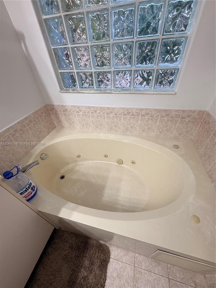 15462 SW 39th St, Miami, FL 33185 photo 9