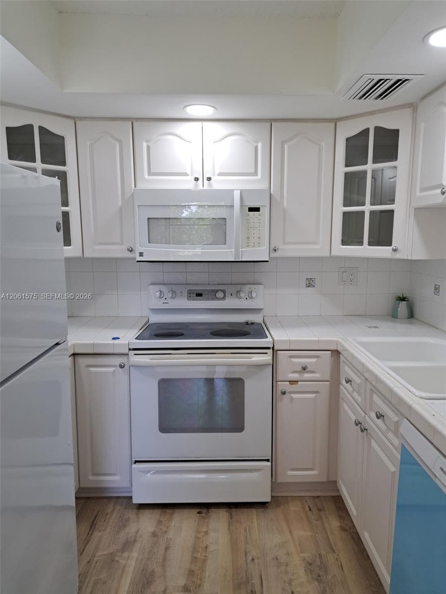 8860 SW 123rd Ct # K402, Miami, FL 33186 photo 8