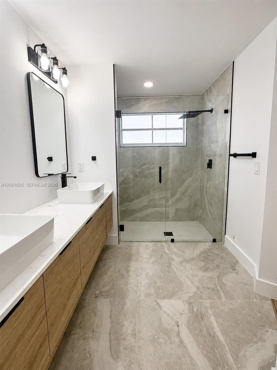 19179 NW 22nd St, Pembroke Pines, FL 33029 photo 10