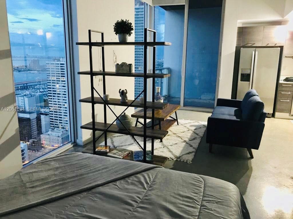 151 SE 1st St # 3404, Miami, FL 33131 photo 8