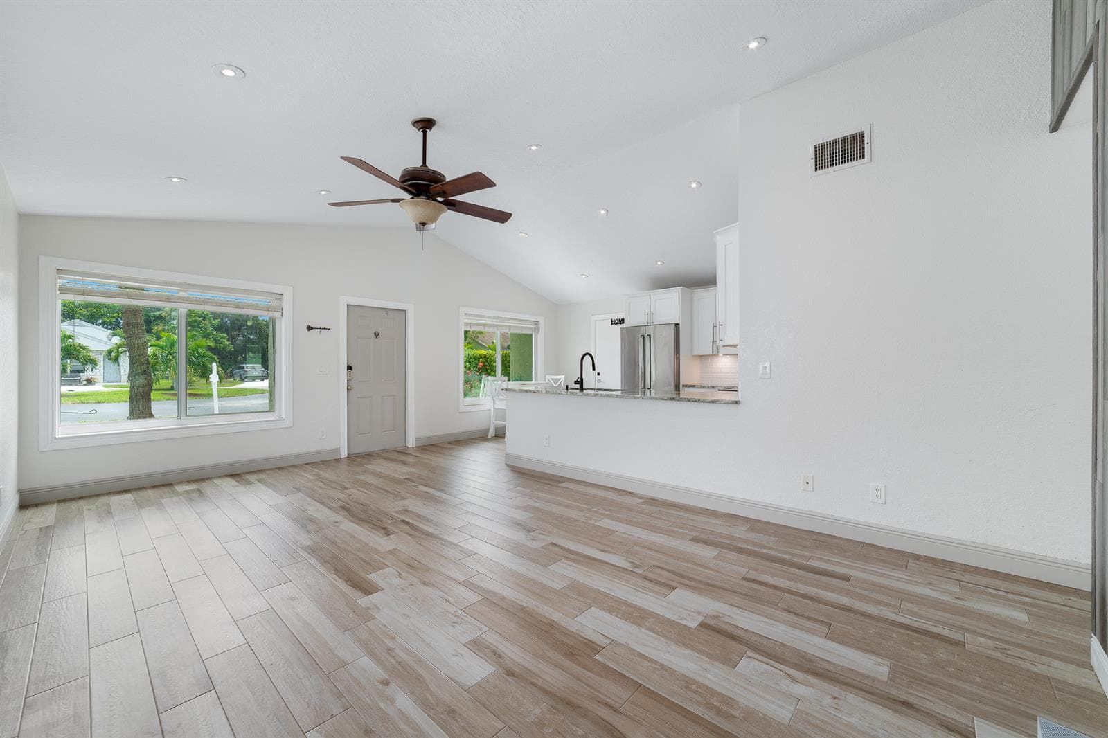 7 Cardiff Way, Boynton Beach, FL 33426 photo 8