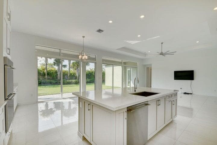 12832 Veneto Springs Drive, Boynton Beach, FL 33473 photo 8