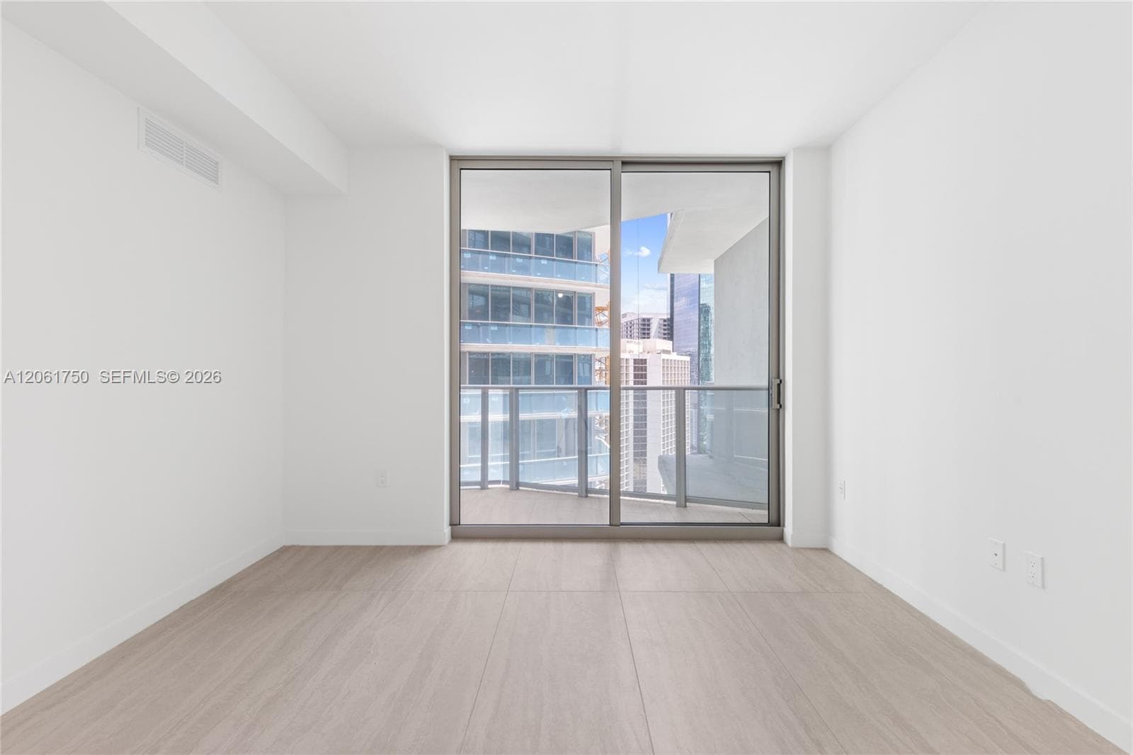 77 SE 5th Street # 2205, Miami, FL 33131 photo 6