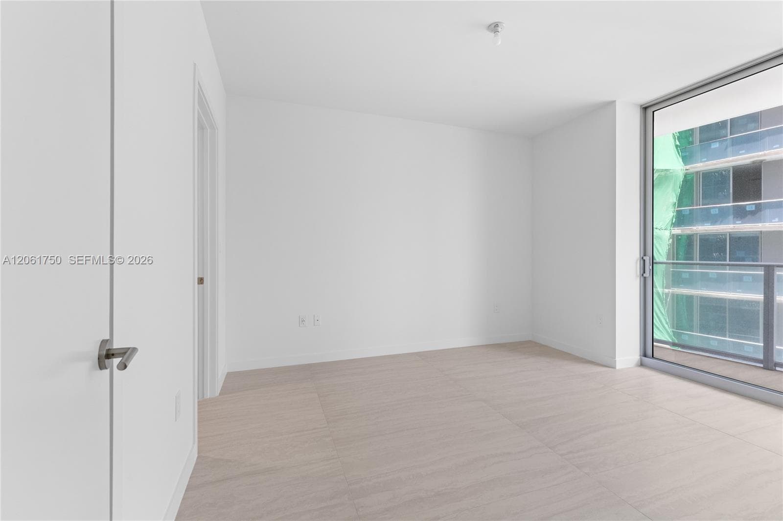 77 SE 5th Street # 2205, Miami, FL 33131 photo 11