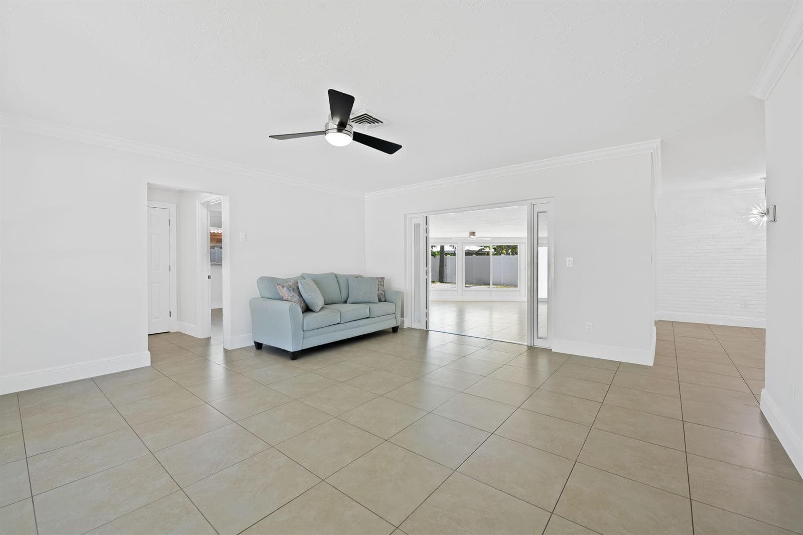 580 SE 5th Street, Pompano Beach, FL 33060 photo 6