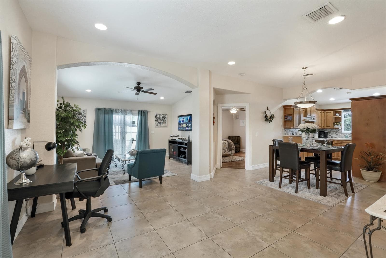 3021 NW 21st Court, Fort Lauderdale, FL 33311 photo 6