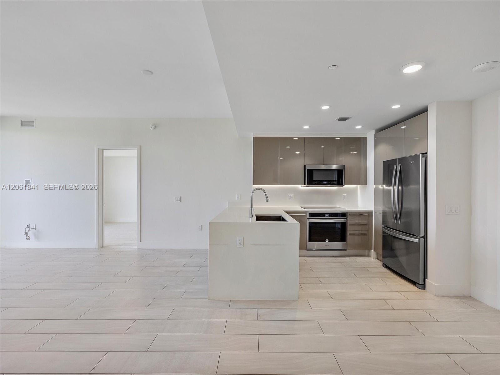 2000 Metropica Way # 502, Sunrise, FL 33323 photo 7