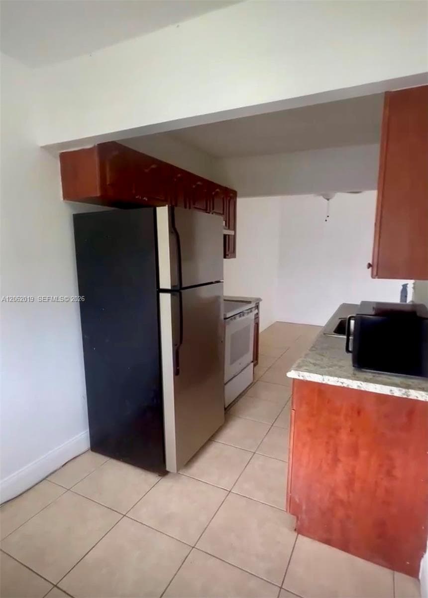 1100 NE 1st Ct # 308, Hallandale Beach, FL 33009 photo 9
