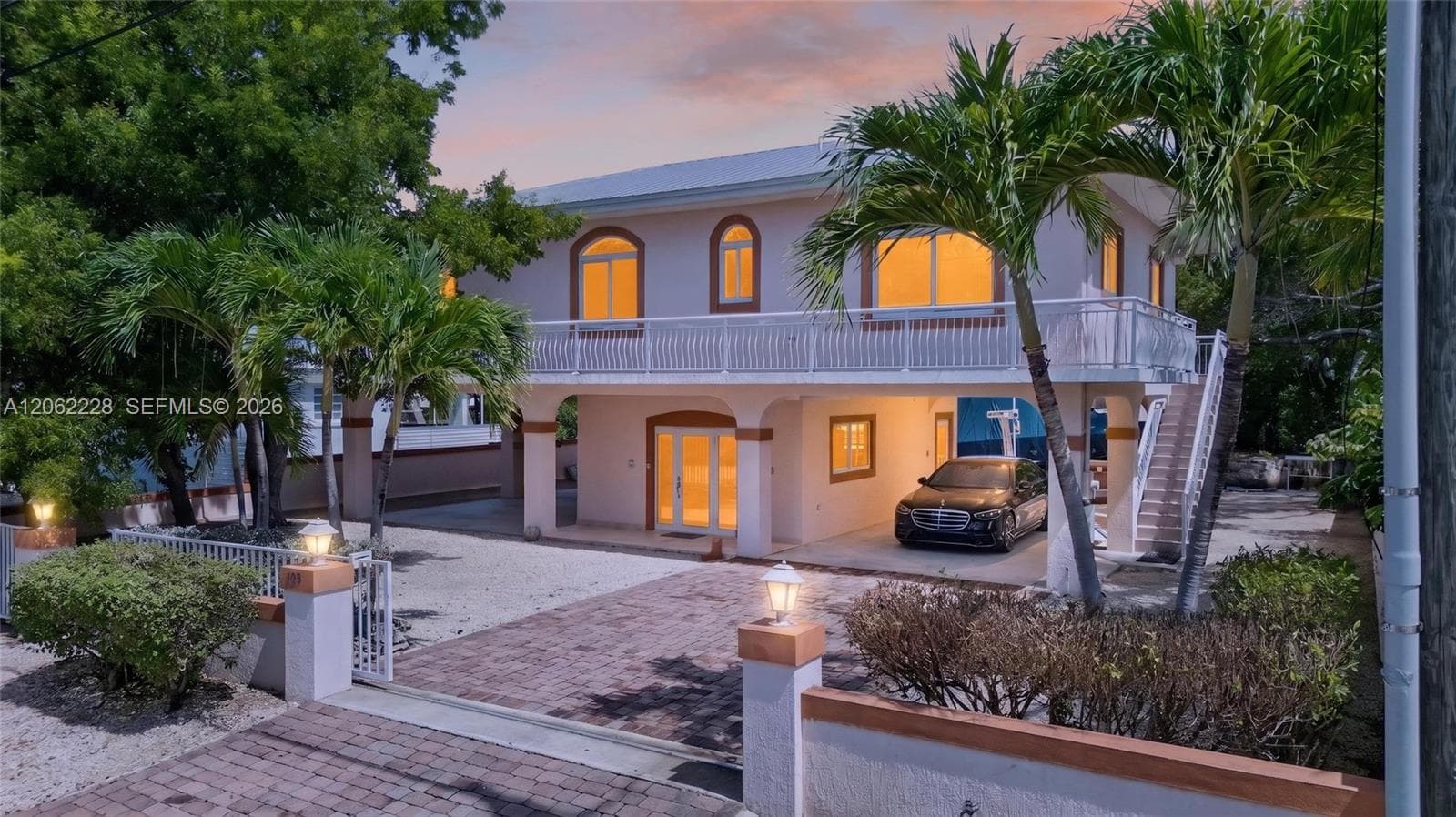 123 Peace Ave, Tavernier, FL 33070 photo 2
