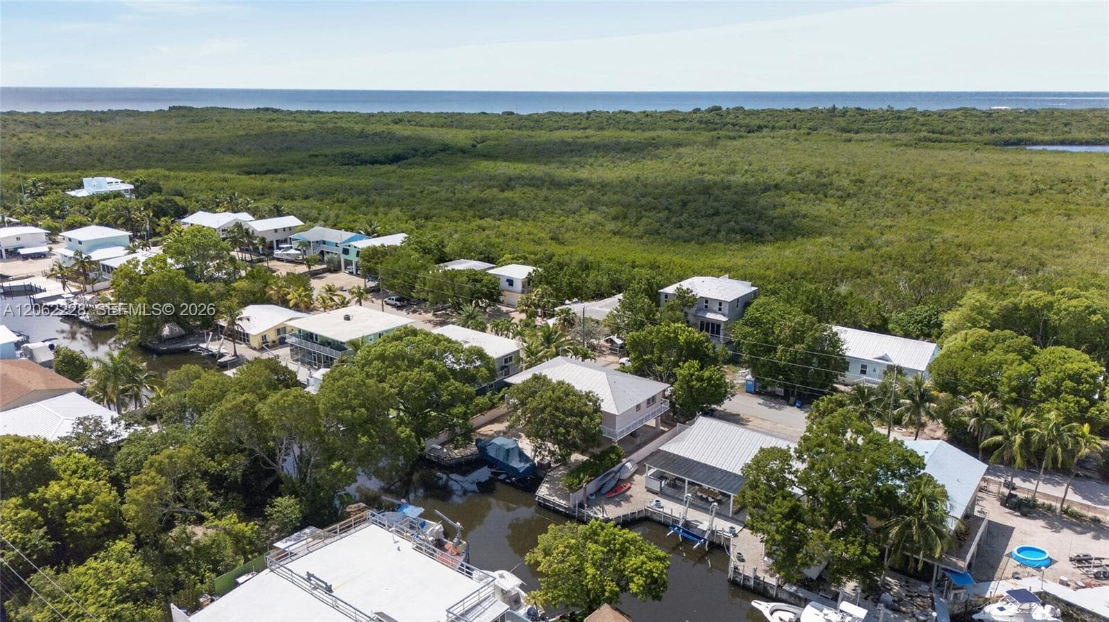 123 Peace Ave, Tavernier, FL 33070 photo 12