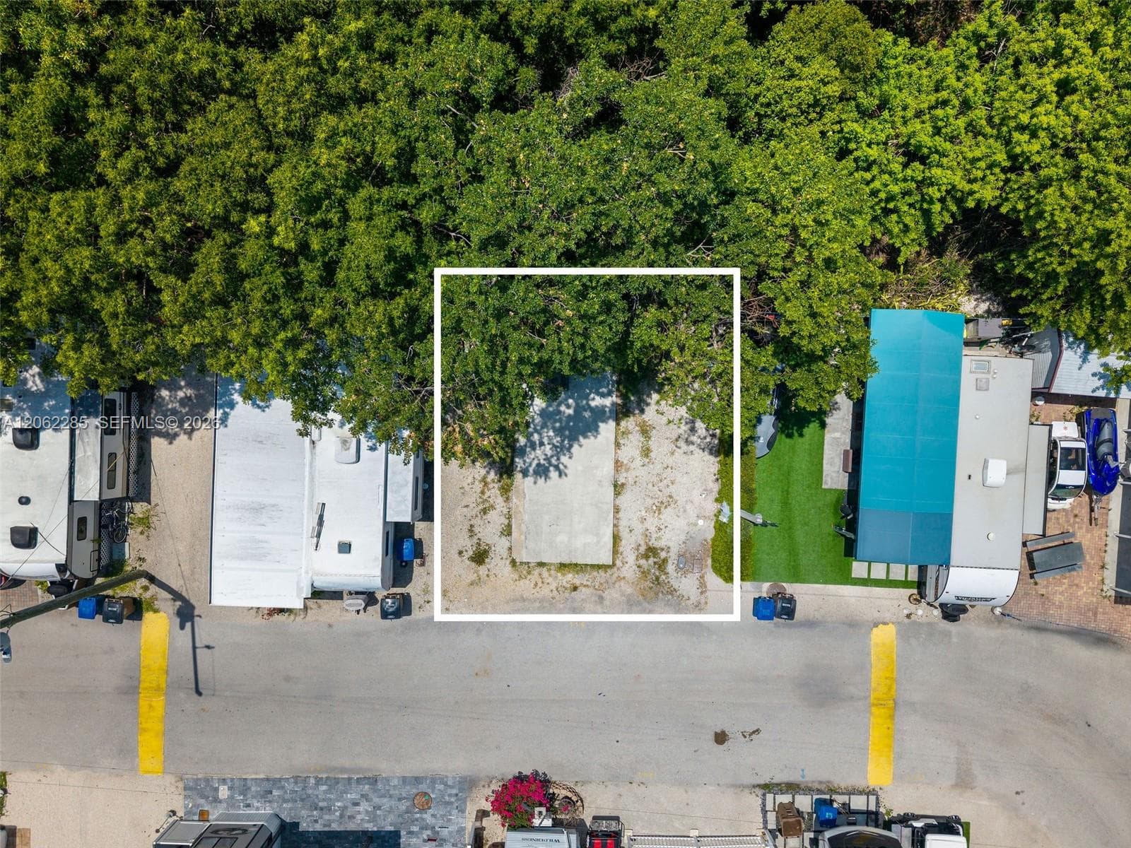 325 Calusa St Lot 116, Key Largo, FL 33037 photo 2