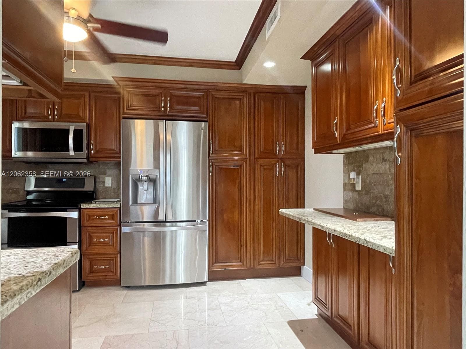 383 SW 25th Rd, Miami, FL 33129 photo 13