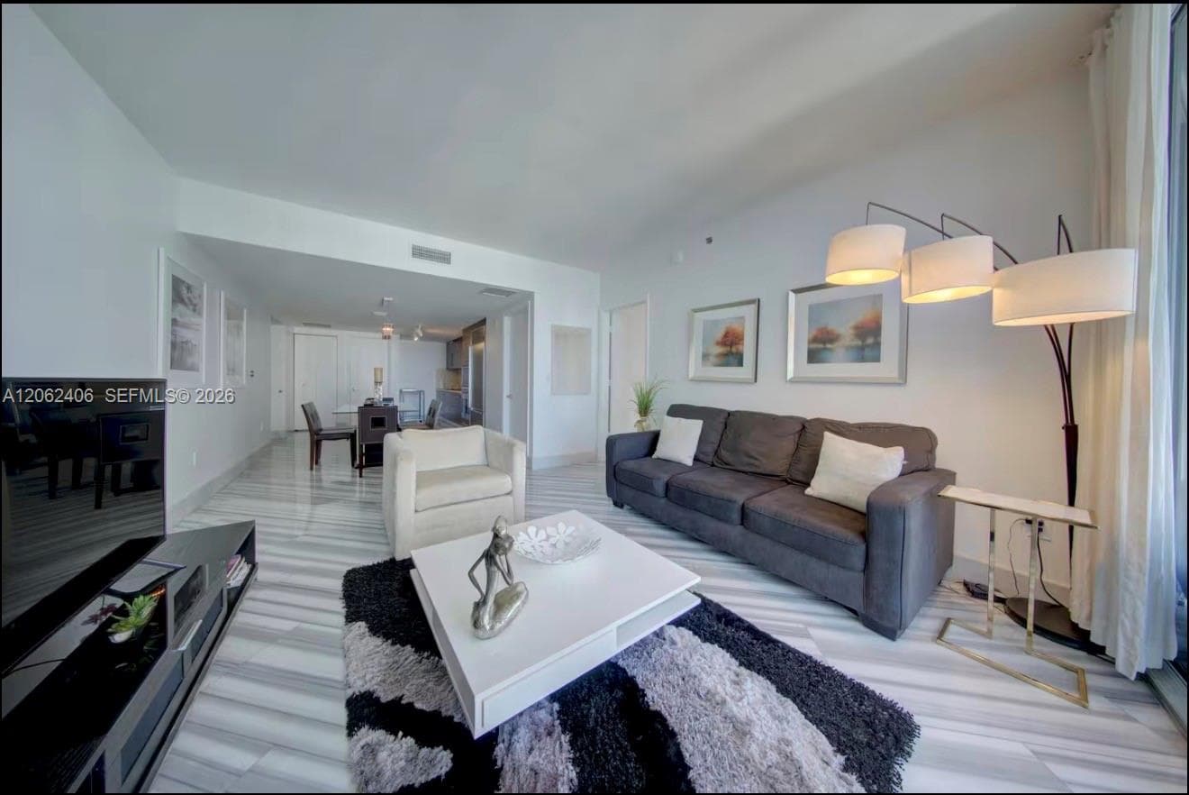 485 Brickell Ave # 4711, Miami, FL 33131 photo 6