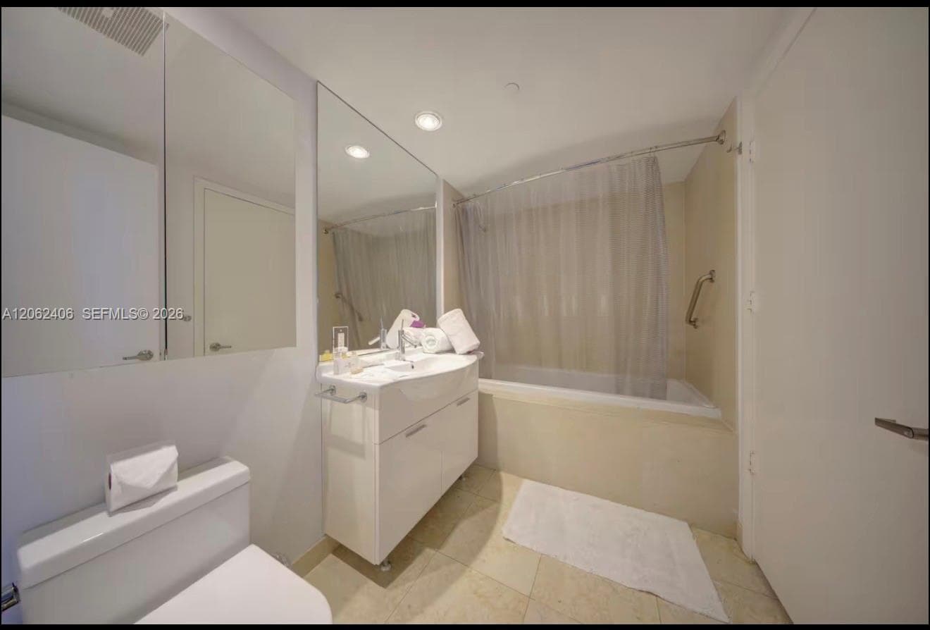 485 Brickell Ave # 4711, Miami, FL 33131 photo 12