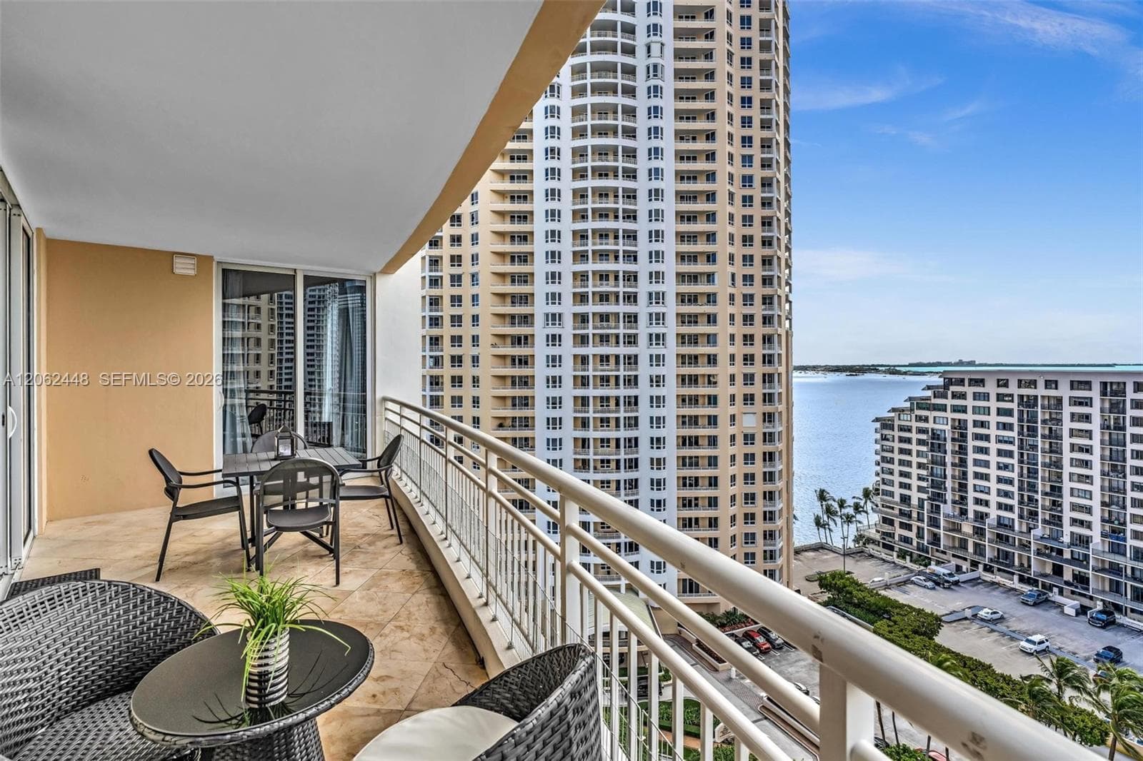 848 Brickell Key Dr # 1805, Miami, FL 33131 photo 2