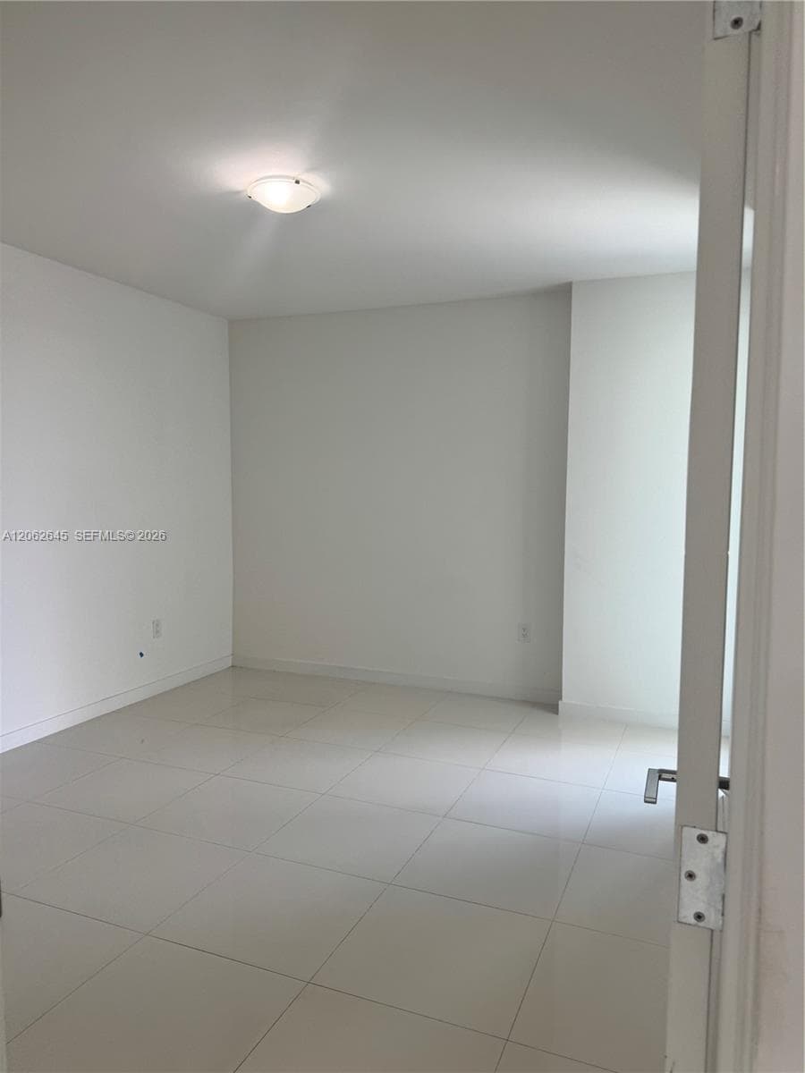 7825 NW 107th Ave # 219, Doral, FL 33178 photo 9