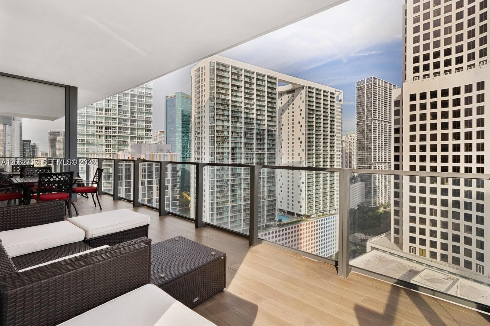 68 SE 6th St # 2101, Miami, FL 33131 photo 9