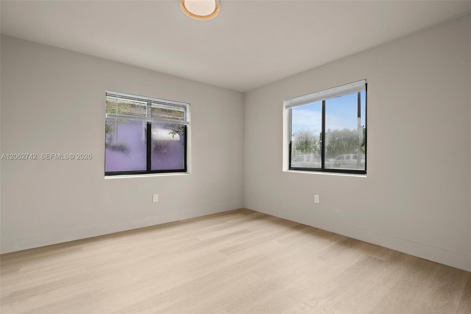 1067 NW 101st St, Miami, FL 33150 photo 9