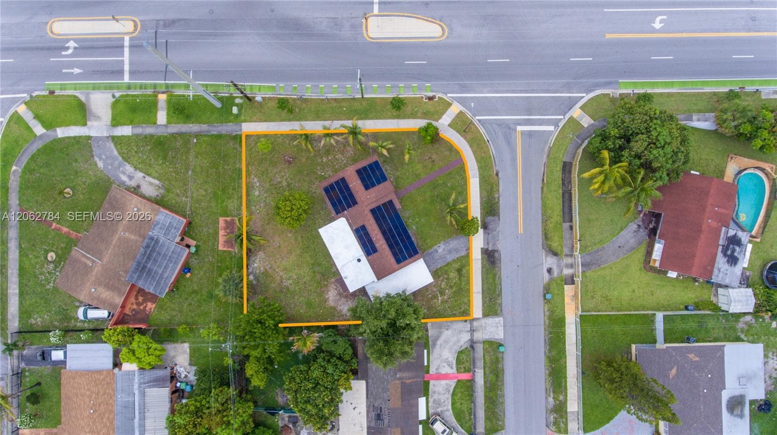 701 NW 176th terrace, Miami Gardens, FL 33169 photo 8