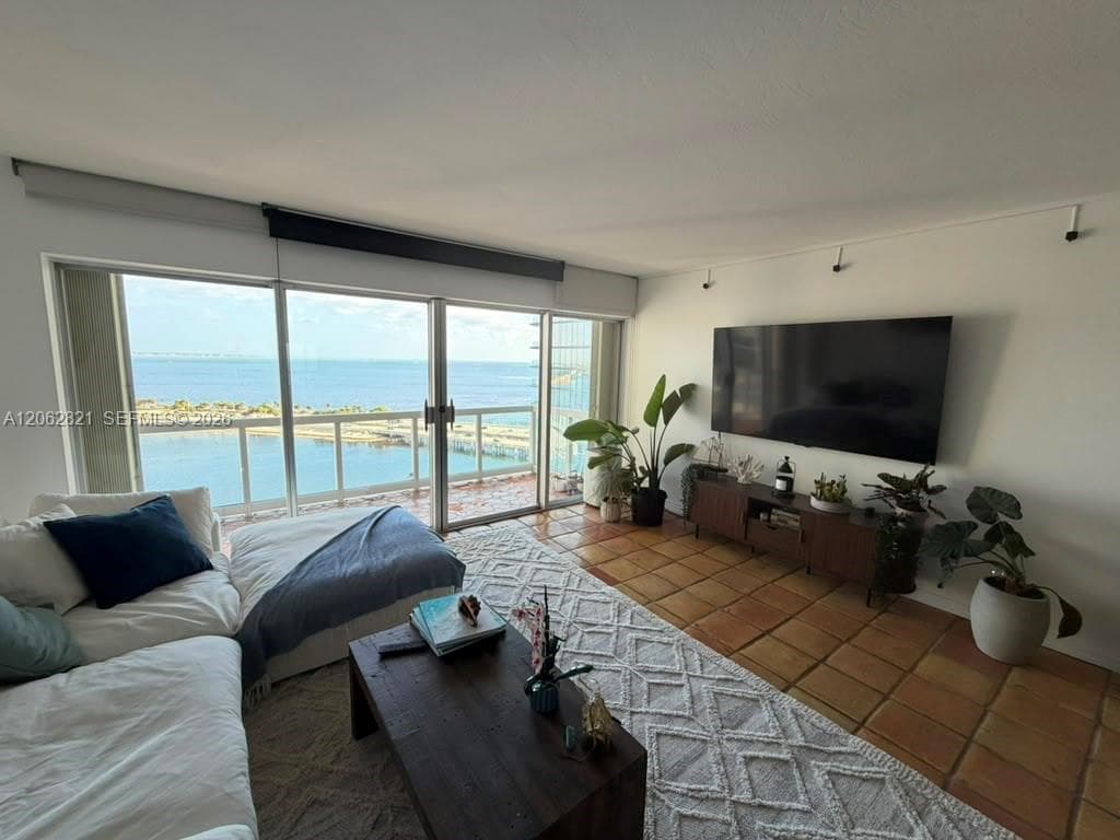 2451 Brickell Ave # 17U, Miami, FL 33129 photo 6