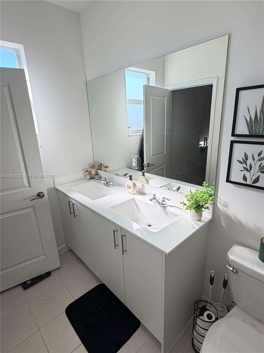 2817 SE 26th Ave, Homestead, FL 33035 photo 12
