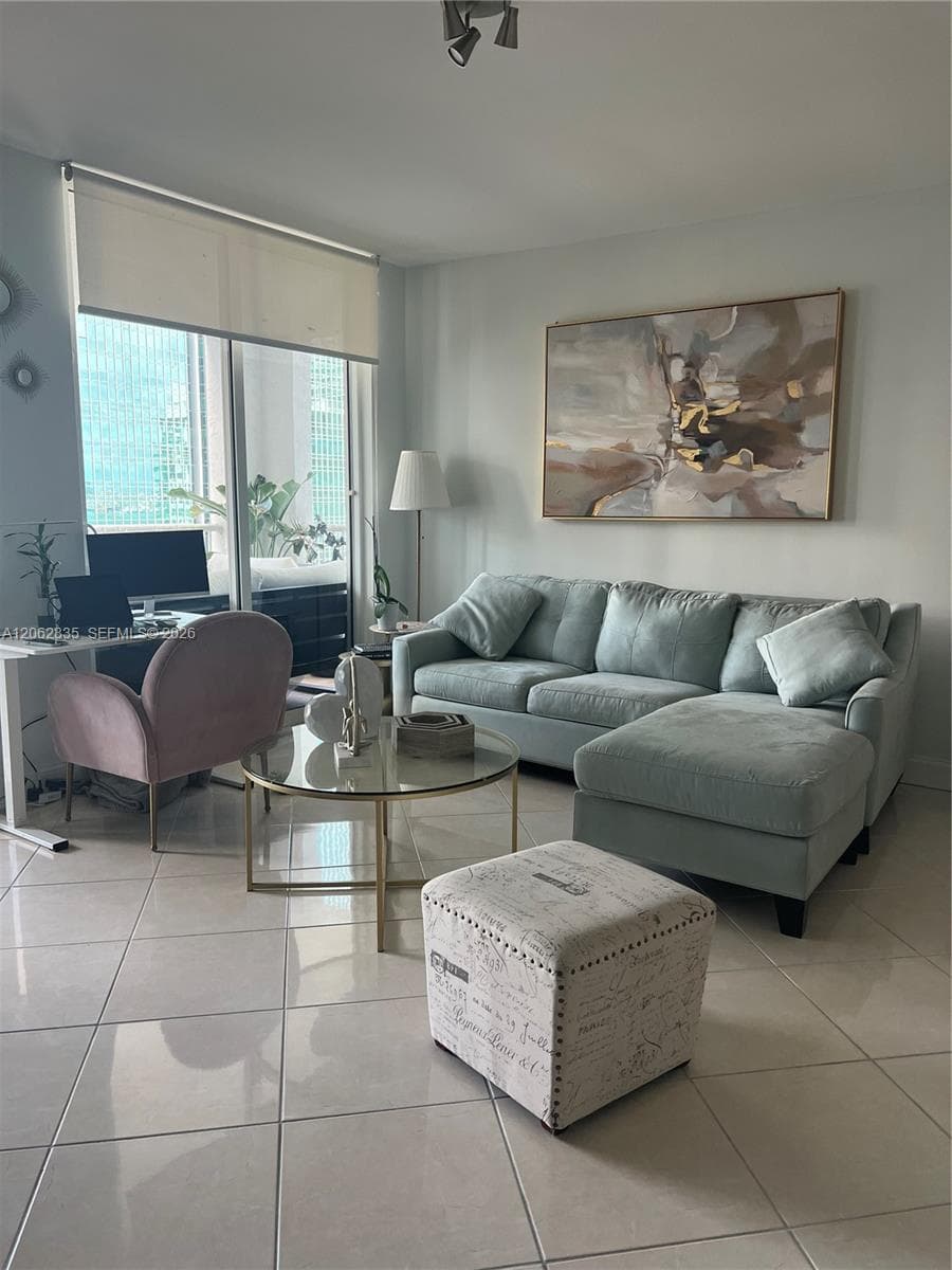 170 SE 14th St # 2007, Miami, FL 33131 photo 7