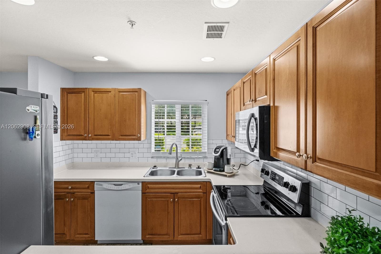 9430 Ivy Brook Run # 405, Other City - In The State Of Florida, FL 33913 photo 8