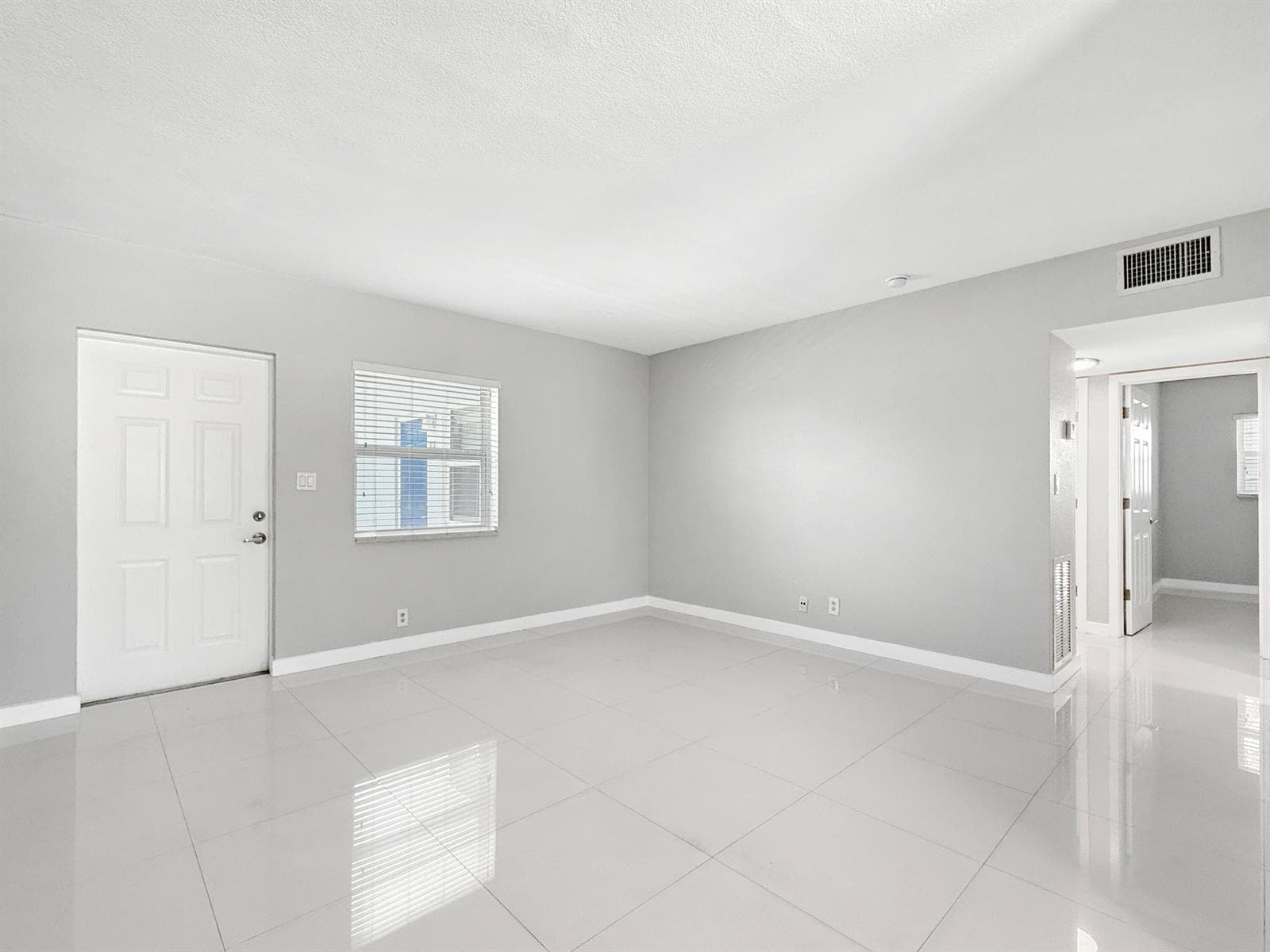 416 NE 15th Avenue # 12, Fort Lauderdale, FL 33301 photo 11