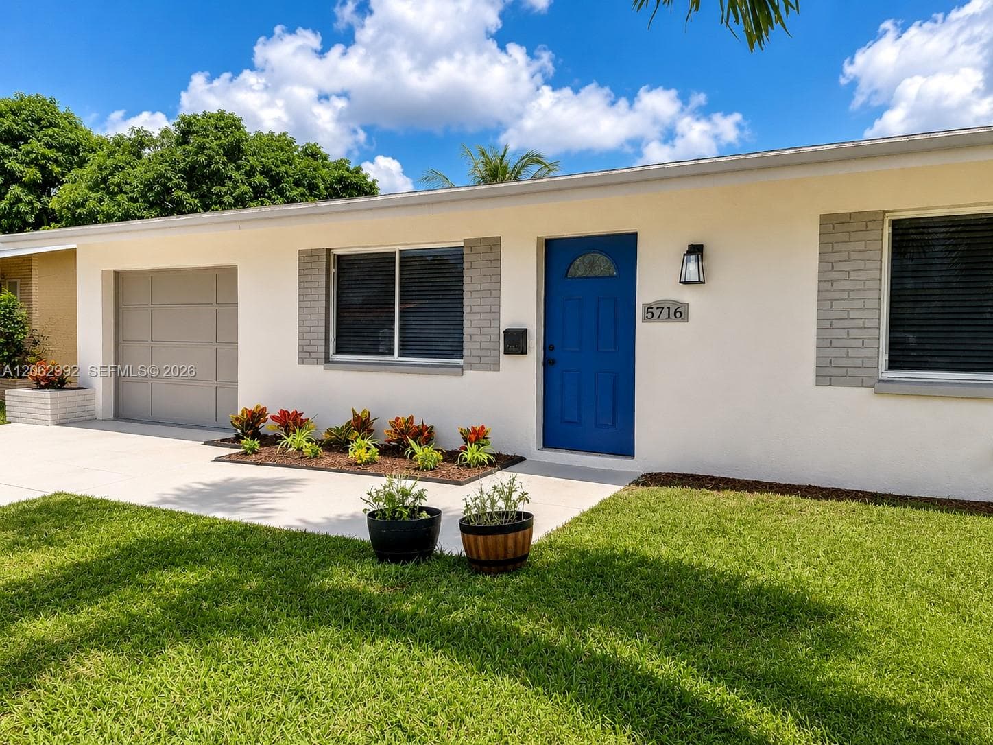 5716 NW 70th Ter, Tamarac, FL 33321 photo 3