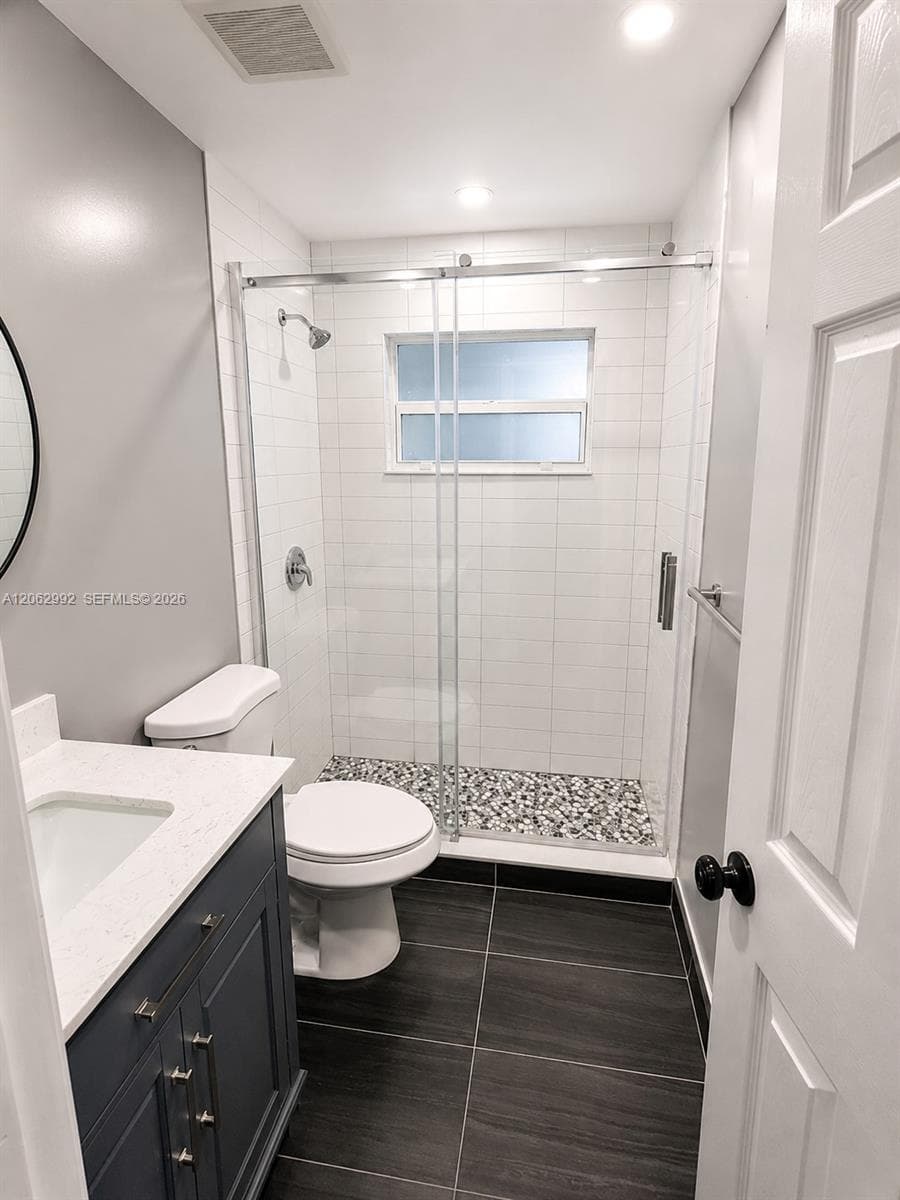 5716 NW 70th Ter, Tamarac, FL 33321 photo 8