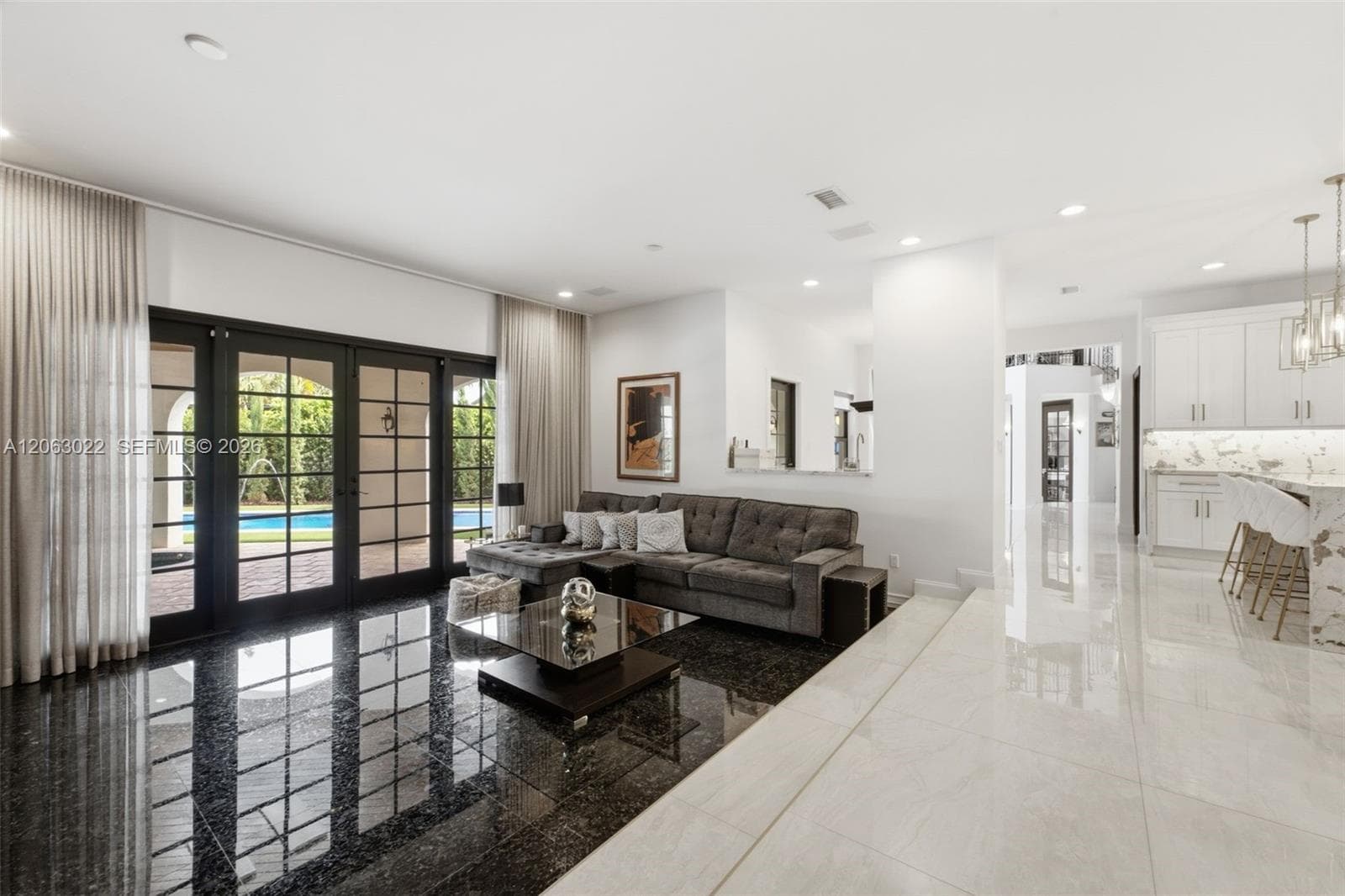 8215 Grand Canal Dr, Miami, FL 33144 photo 10
