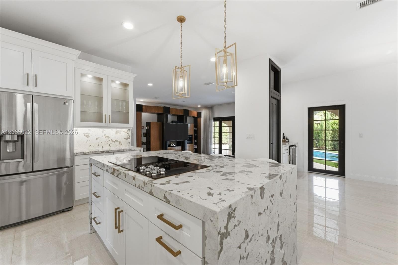 8215 Grand Canal Dr, Miami, FL 33144 photo 8