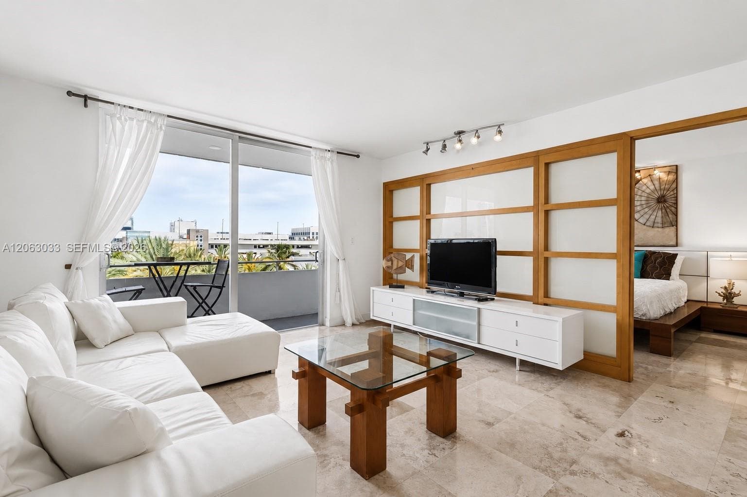 465 Ocean Dr # 604, Miami Beach, FL 33139 photo 12