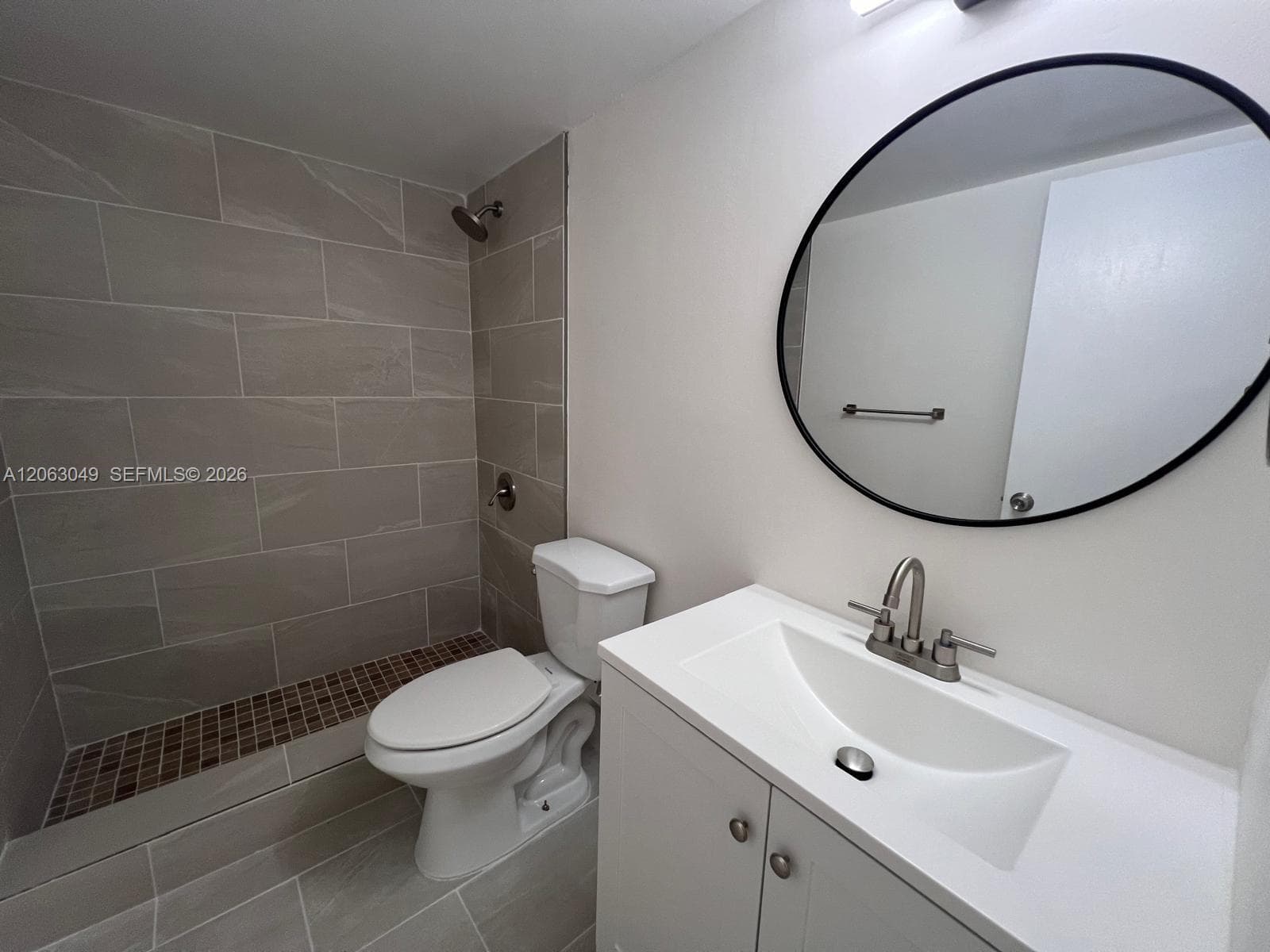 2685 W 66th St # 12-20, Hialeah, FL 33016 photo 13